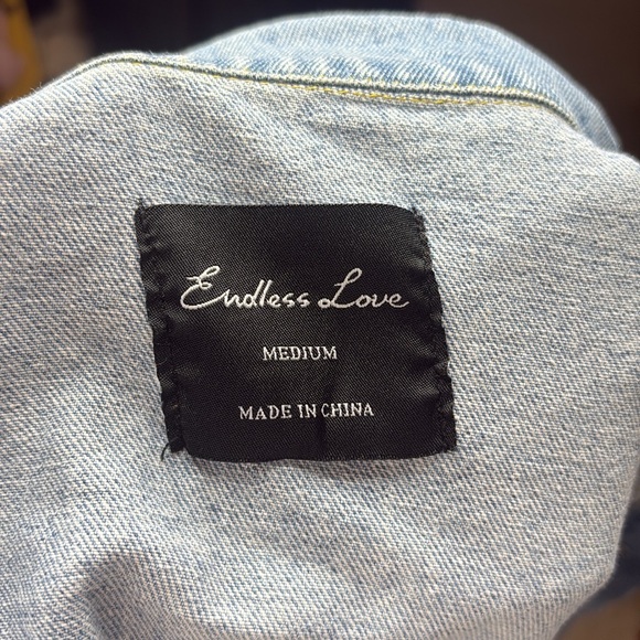 Oversized Distressed Denim Jacket - Picture 4 of 4